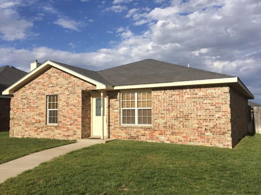 Mckinley House - Gym, Garage And Fenced Yard Amarillo Exterior foto